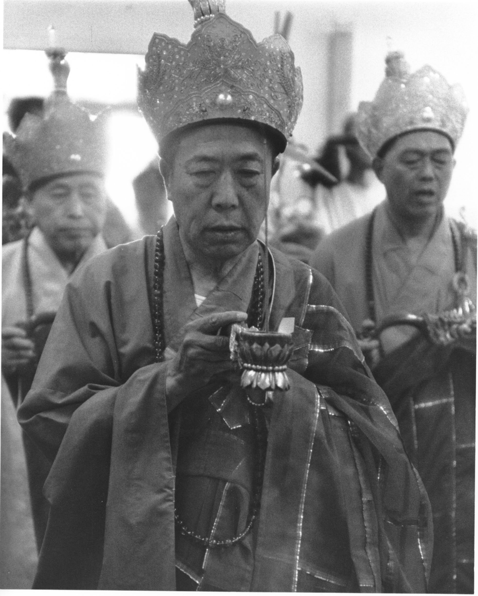 ŤƦѩM|lM2 - Ĥۤ YEIn Memory of the Venerable Master Hsuan Huan - Transformation of a Bodhisattva,